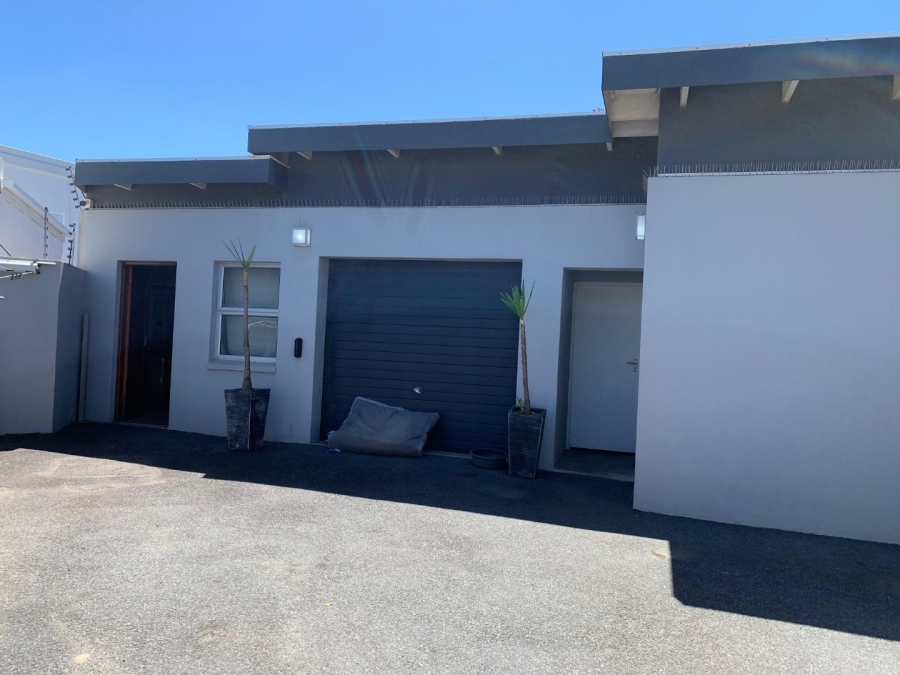  Bedroom Property for Sale in Nahoon Eastern Cape